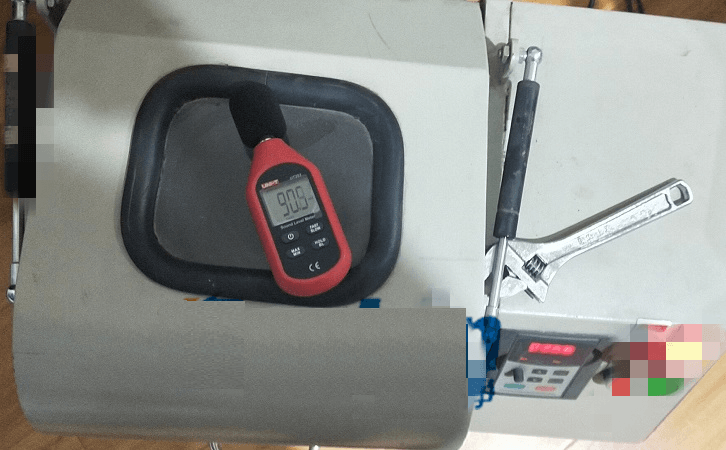 长沙某品牌行星式香蕉视频黄色网站工作声音分贝值